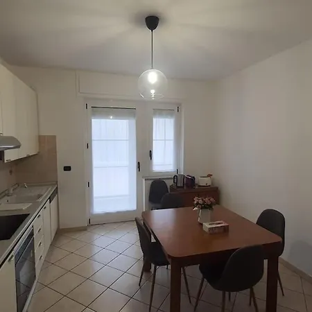 Officium Su Piazzetta * Turin