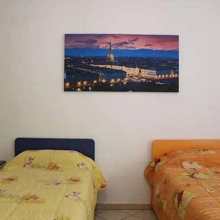 Officium Su Piazzetta Turin