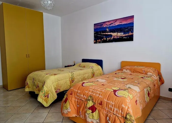 Officium Su Piazzetta Apartment *